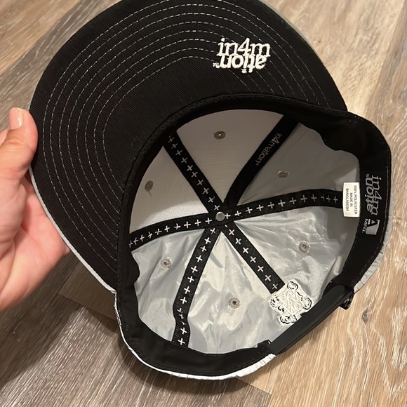 Reflective In4mation SnapBack - Picture 6 of 7